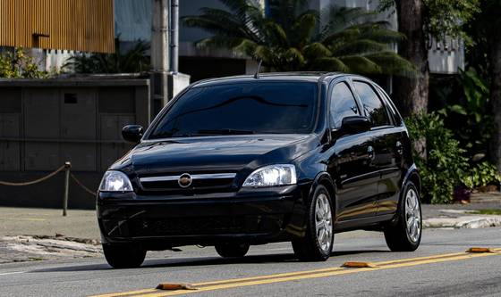 CHEVROLET CORSA 1.4 MPFI MAXX 8V FLEX 4P MANUAL CHEVROLET CORSA 1.4 MPFI MAXX 8V FLEX 4P MANUAL